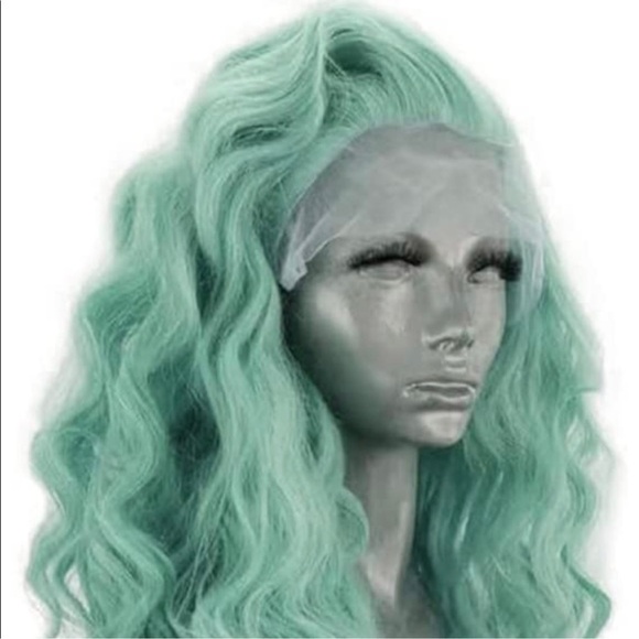 - 💜 MAI 20” SEA URC GREEN WAVY LACE FRONT WIG 💜 *NEW*
🆕🆕🆕 - Picture 5 of 8